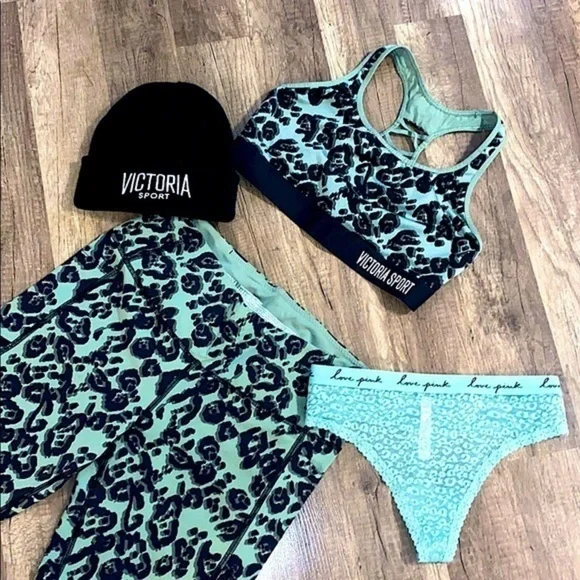 RARE!! VSX Victoria’s Secret Sport 🖤✨ 2pc Outfit Set - Picture 2 of 6